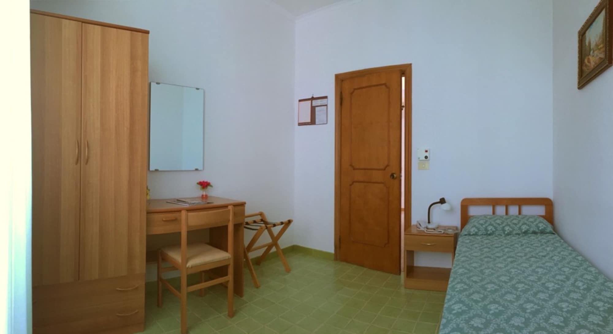 Hotel Cesotta Forio  ภายนอก รูปภาพ
