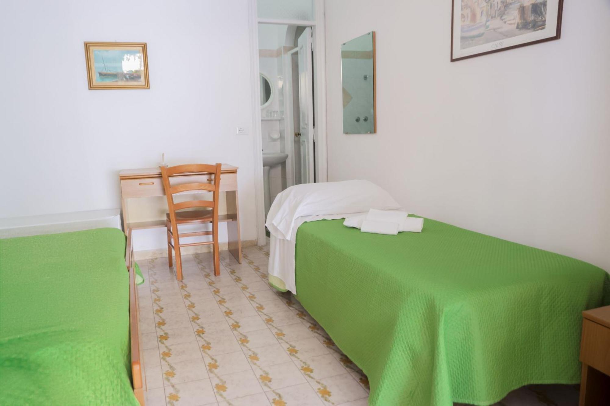 Hotel Cesotta Forio  ภายนอก รูปภาพ
