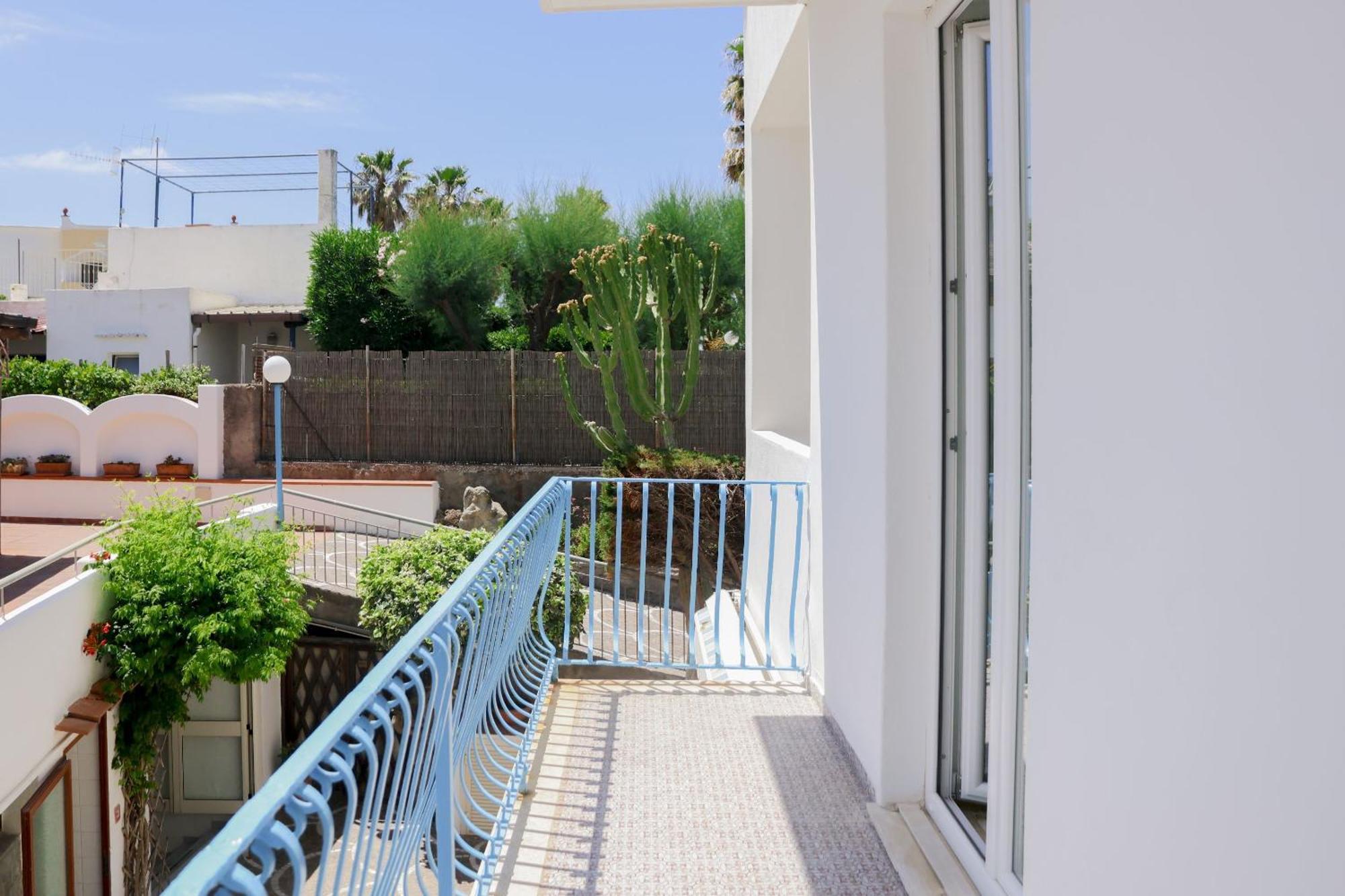 Hotel Cesotta Forio  ภายนอก รูปภาพ